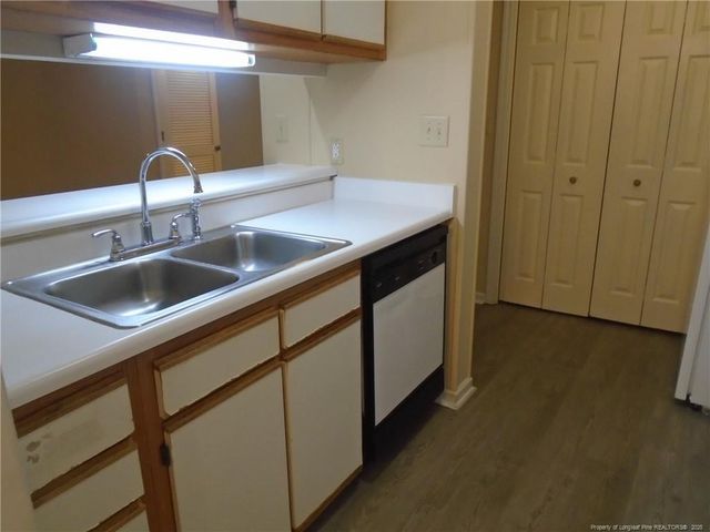 241-7 Waterdown Drive, Fayetteville, NC 28314