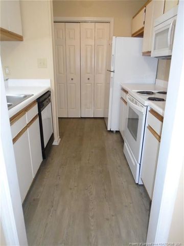 241-7 Waterdown Drive, Fayetteville, NC 28314