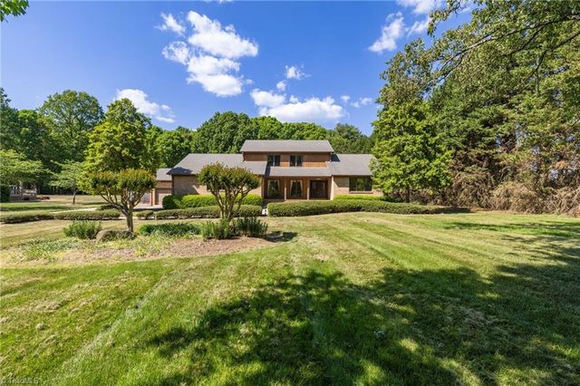 6002 Devoncourt Place, Jamestown, NC 27282