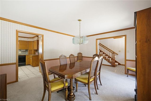 6002 Devoncourt Place, Jamestown, NC 27282