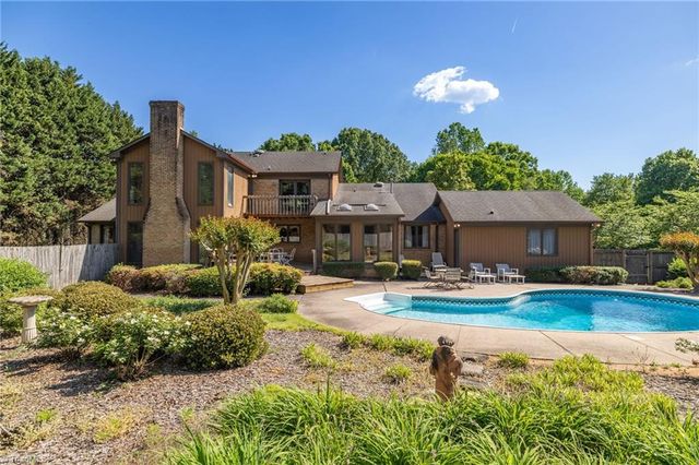 6002 Devoncourt Place, Jamestown, NC 27282