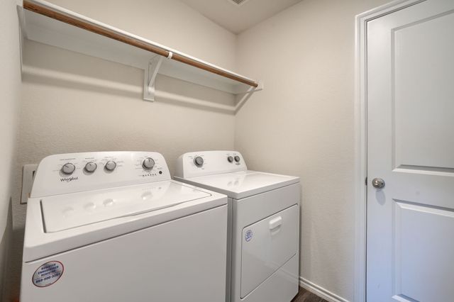 3005 Barnhart Way, Forney, TX 75126
