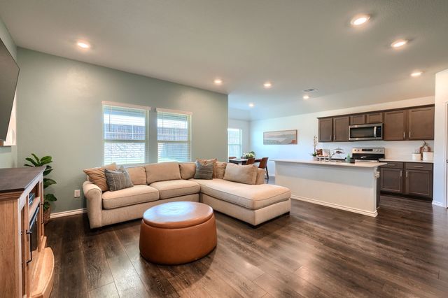 3005 Barnhart Way, Forney, TX 75126