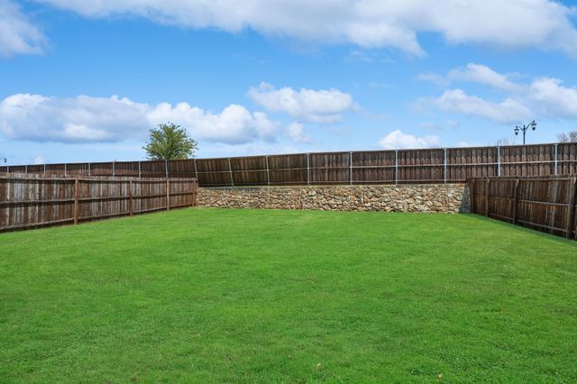 3005 Barnhart Way, Forney, TX 75126