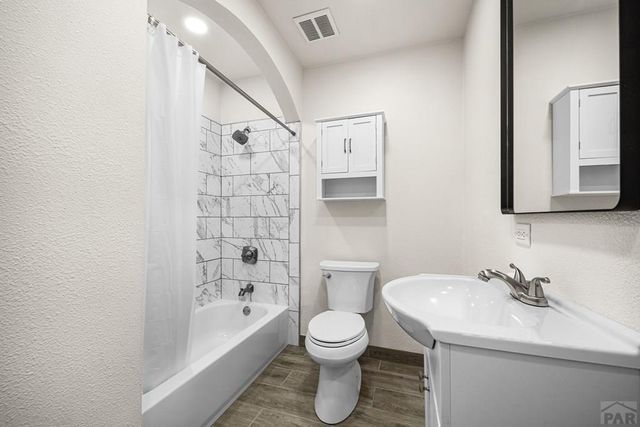 2130 N Grand Ave, Pueblo, CO 81003