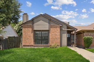 406 Pogue Street, Cedar Hill, TX 75104