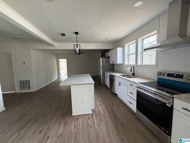 3708 OLD BRADFORD TRAFFORD ROAD, Warrior, AL 35180