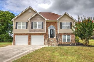 105 WOODBERRY SE Drive, Calhoun, GA 30701