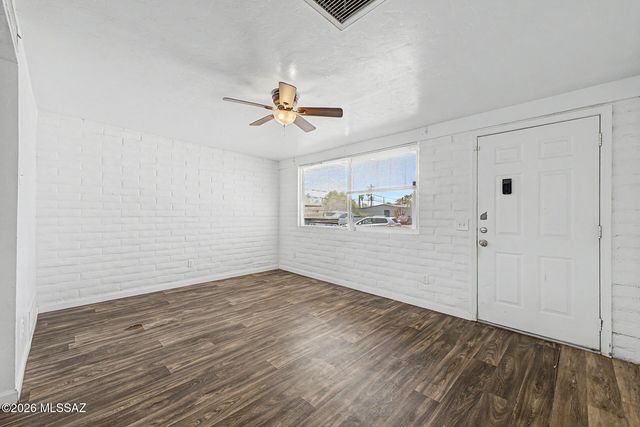 1815 S Winstel Avenue, Tucson, AZ 85713