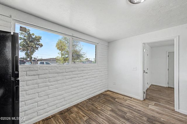1815 S Winstel Avenue, Tucson, AZ 85713
