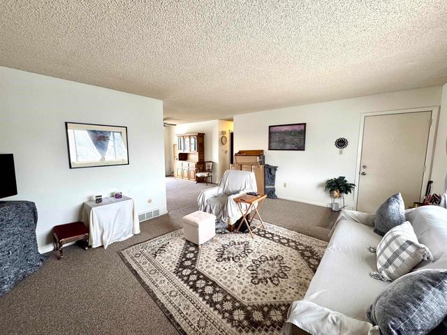 100 TAMPA CT, Cheyenne, WY 82001