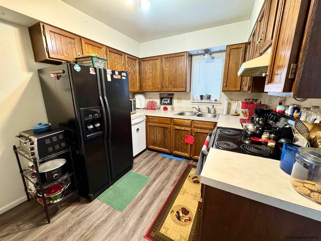 100 TAMPA CT, Cheyenne, WY 82001