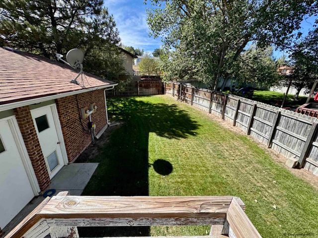 100 TAMPA CT, Cheyenne, WY 82001