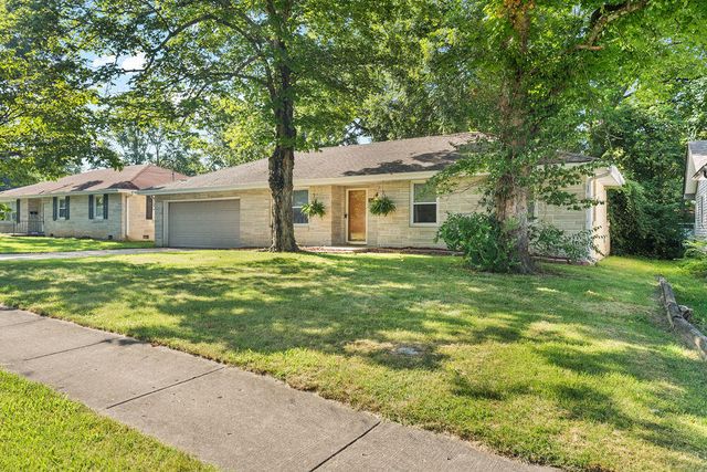 2648 E Grand Street, Springfield, MO 65804