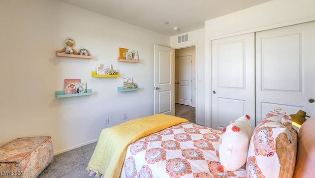 2513 Carolotta Garden Avenue 23, North Las Vegas, NV 89081