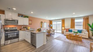 2513 Carolotta Garden Avenue 23, North Las Vegas, NV 89081