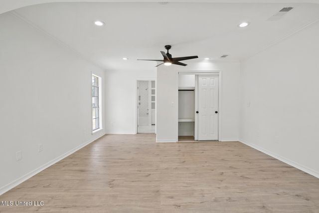 108 Oak Ridge Circle, Madison, MS 39110