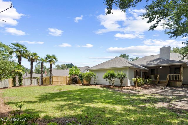 108 Oak Ridge Circle, Madison, MS 39110