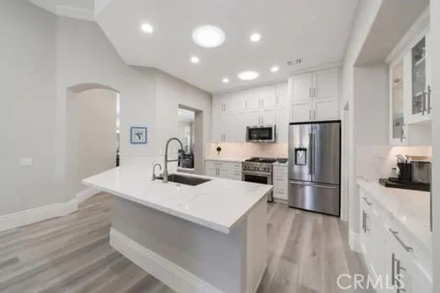 40 Whippoorwill Road, Trabuco Canyon, CA 92679