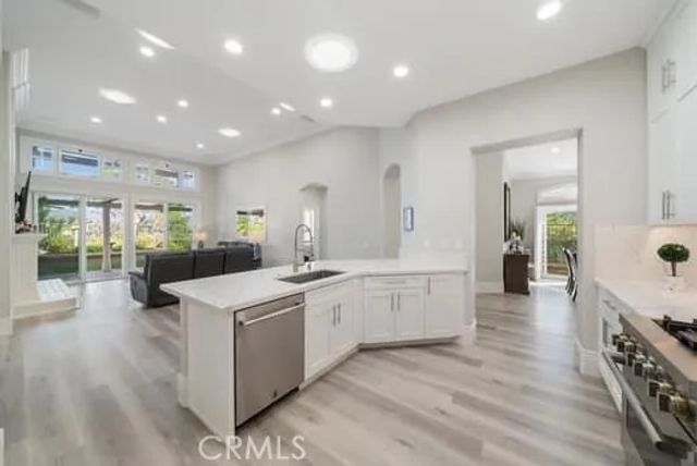 40 Whippoorwill Road, Trabuco Canyon, CA 92679