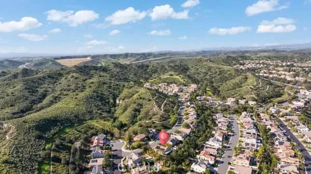 40 Whippoorwill Road, Trabuco Canyon, CA 92679