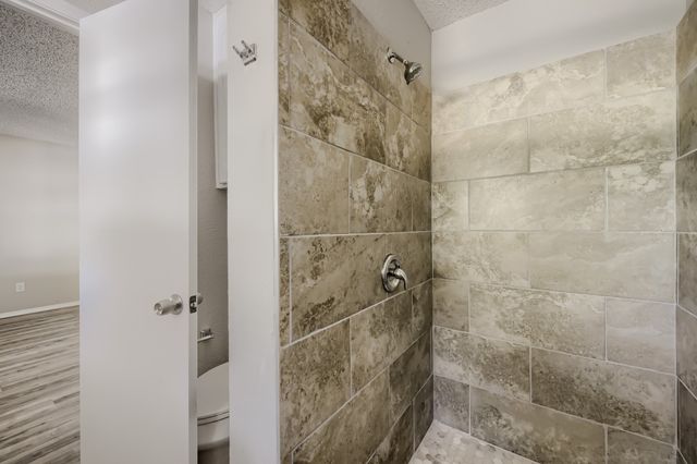 2185 Jana Lane, Burleson, TX 76028
