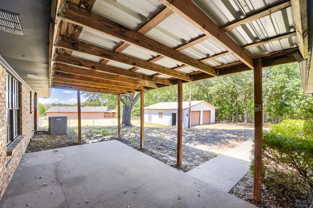 2185 Jana Lane, Burleson, TX 76028