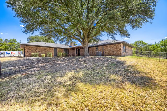 2185 Jana Lane, Burleson, TX 76028