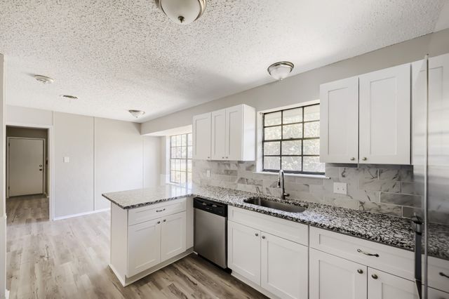 2185 Jana Lane, Burleson, TX 76028