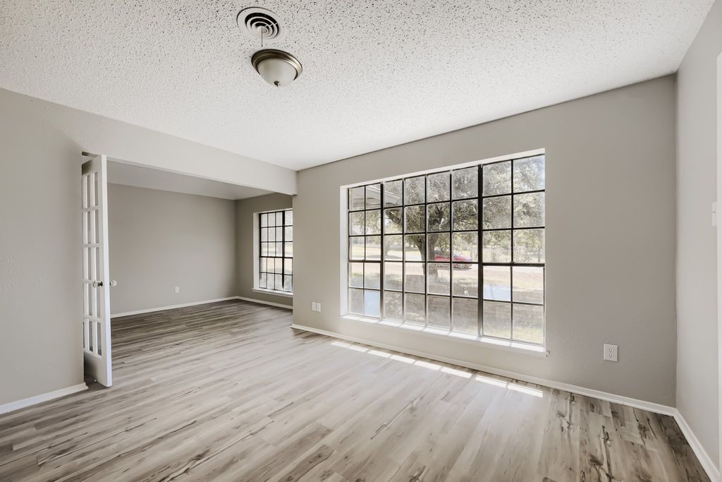 2185 Jana Lane, Burleson, TX 76028 — photo 5