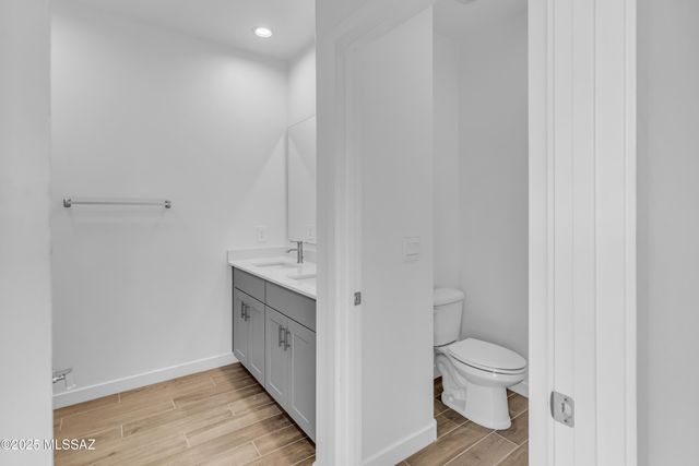 14043 E Canidae Drive E, Vail, AZ 85641