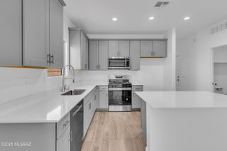 14043 E Canidae Drive E, Vail, AZ 85641