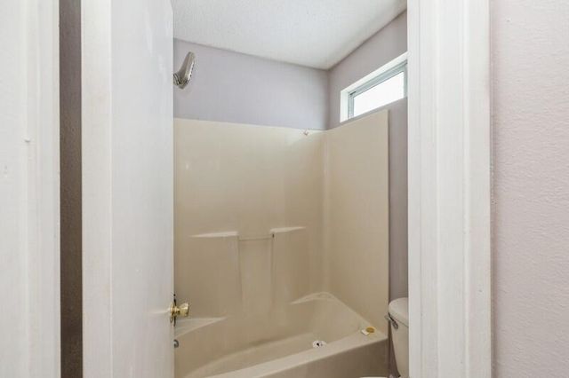 3074 Yorktown Circle, Fort Walton Beach, FL 32547