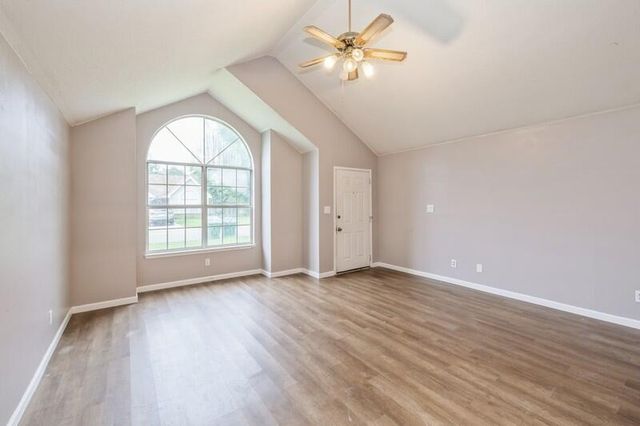 3074 Yorktown Circle, Fort Walton Beach, FL 32547