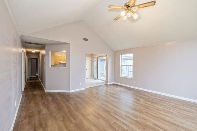 3074 Yorktown Circle, Fort Walton Beach, FL 32547
