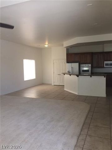 6245 Hawthorn Woods Avenue, Las Vegas, NV 89130