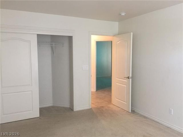 6245 Hawthorn Woods Avenue, Las Vegas, NV 89130