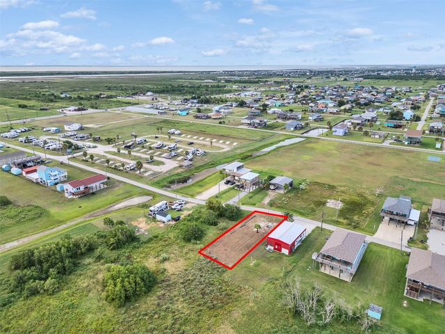 969 Sea Spray Drive, Crystal Beach, TX 77650