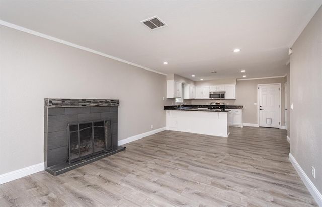 1023 Azure Ct, Roseville, CA 95678