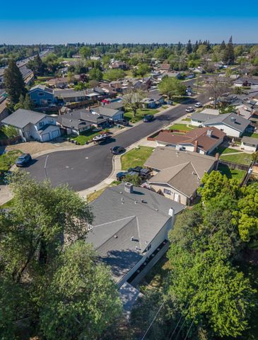 1023 Azure Ct, Roseville, CA 95678