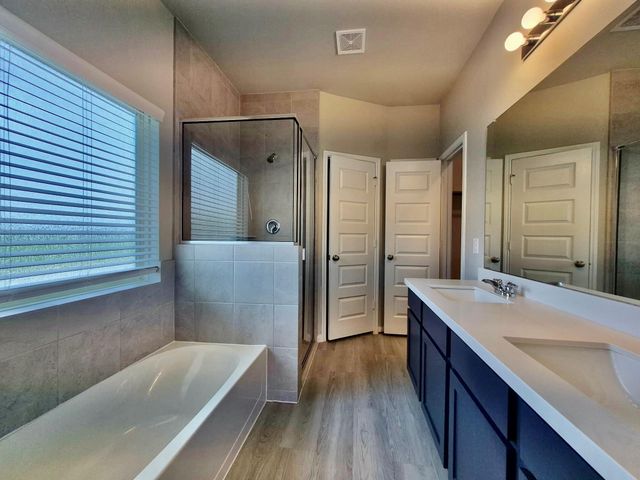 10406 Milford Woods Lane, Tomball, TX 77375