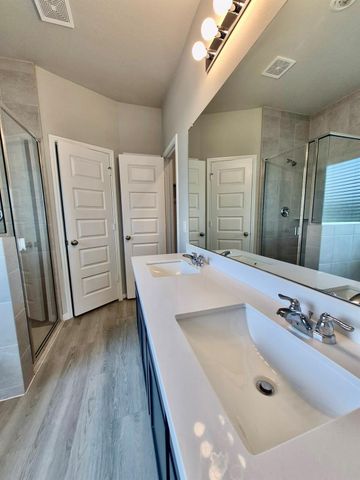 10406 Milford Woods Lane, Tomball, TX 77375