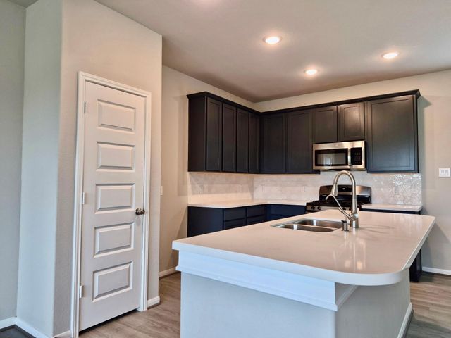 10406 Milford Woods Lane, Tomball, TX 77375