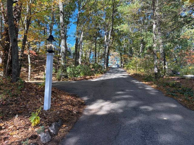 18 Hearthstone Drive, Medfield, MA 02052