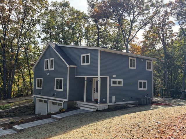 18 Hearthstone Drive, Medfield, MA 02052