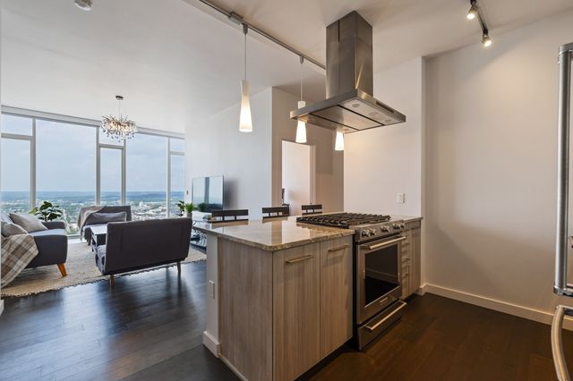 515 Church St Unit 4001, Nashville, TN 37219