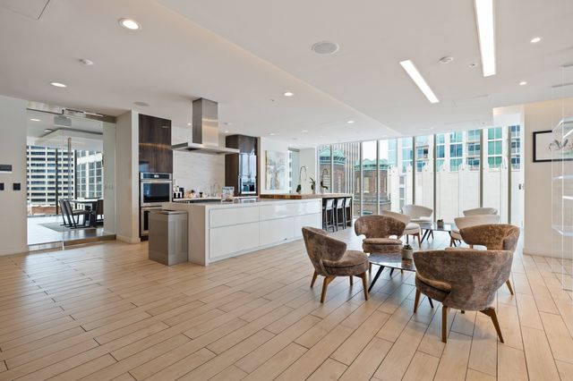 515 Church St Unit 4001, Nashville, TN 37219