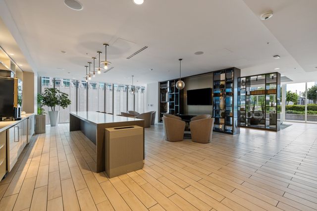 515 Church St Unit 4001, Nashville, TN 37219