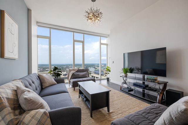 515 Church St Unit 4001, Nashville, TN 37219