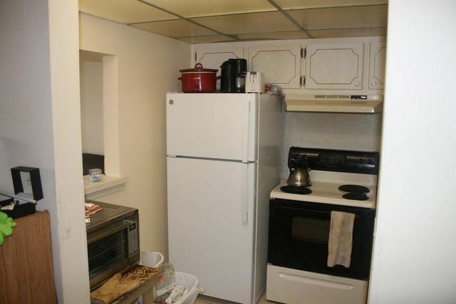 28 Camden B, West Palm Beach, FL 33417
